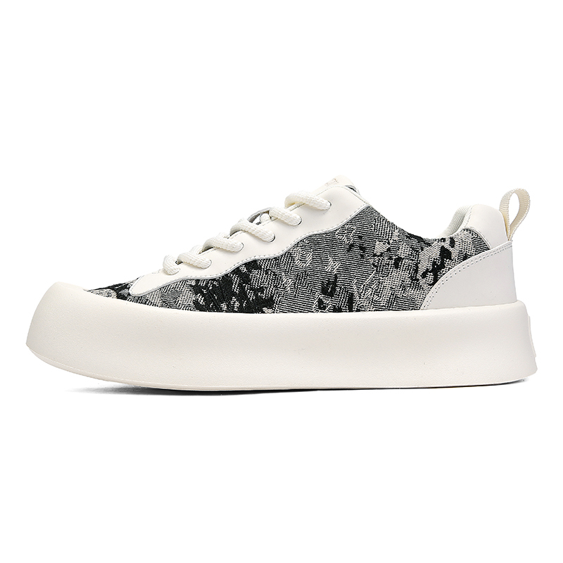 Низкие мужские кроссовки LEXON, White Black 
Низкие мужские кроссовки LEXON, White Black