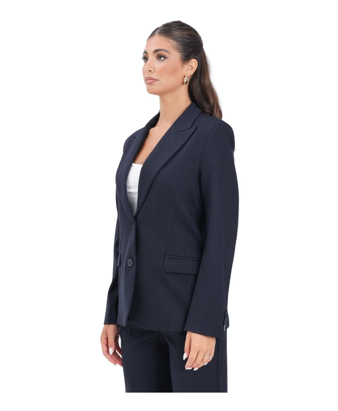 Синяя куртка с тонкими полосками Vicolo, синий
Синяя куртка с тонкими полосками Vicolo, синий