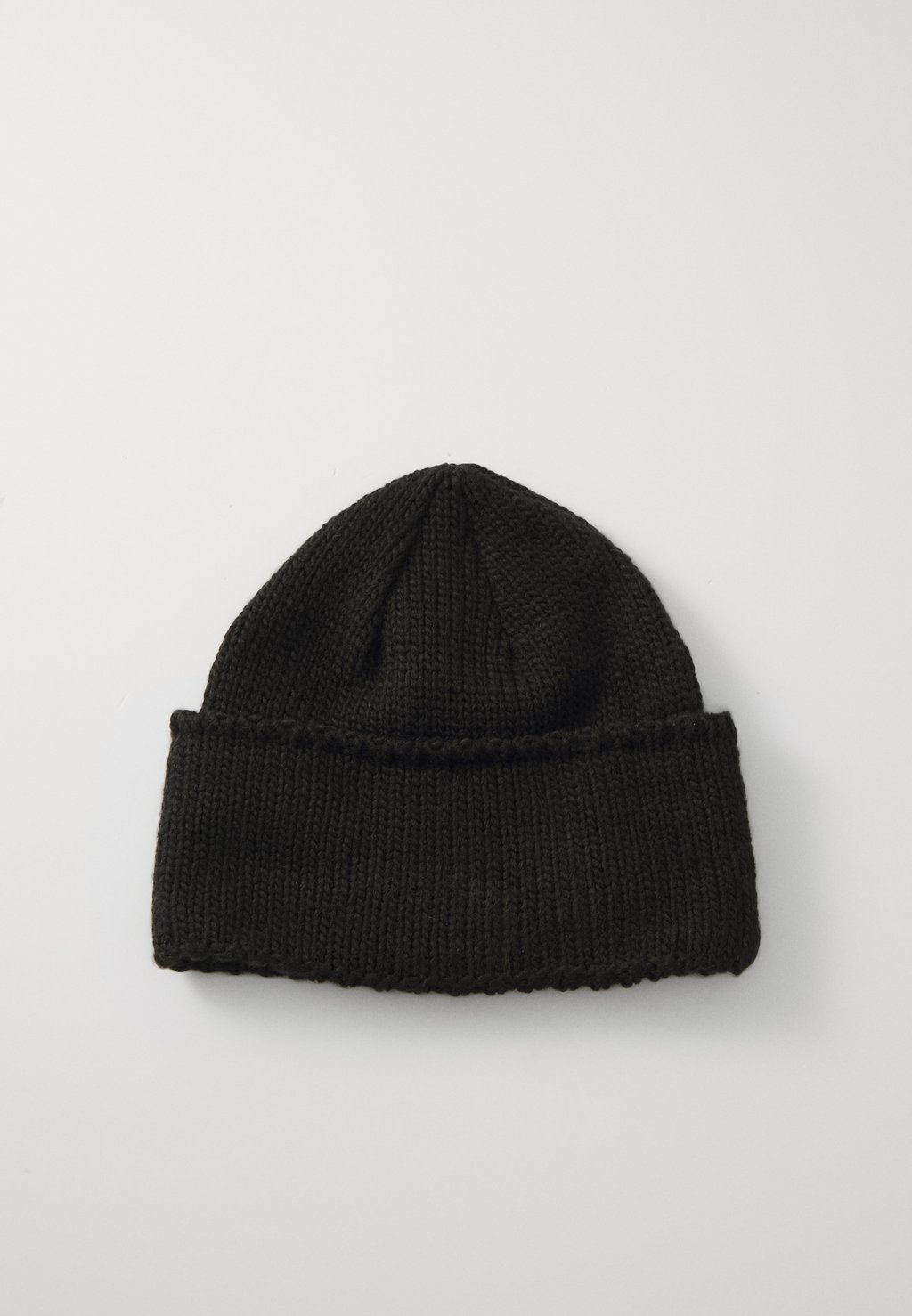 Шапка WIDE CUFF BEANIE UNISEX New Era, черный
Шапка WIDE CUFF BEANIE UNISEX New Era, черный