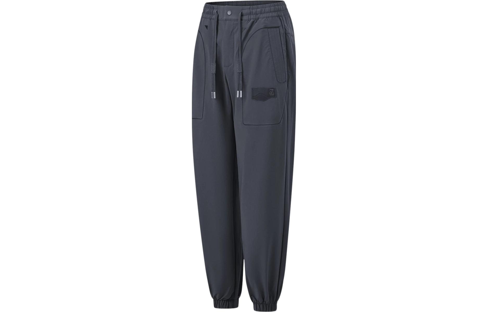 LiNing Вязаные спортивные штаны мужские угольно-черные
LiNing Вязаные спортивные штаны мужские угольно-черные