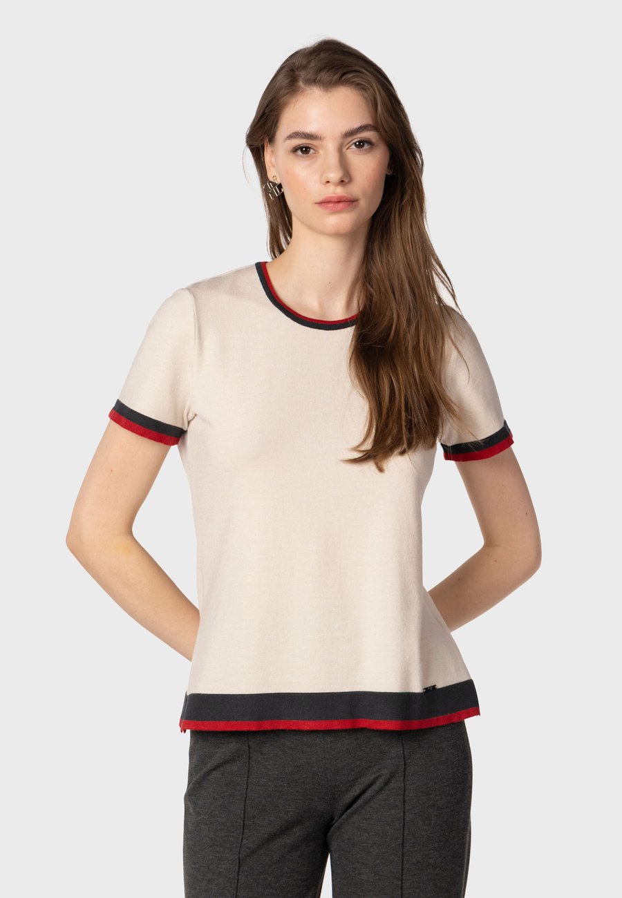 Футболка NAULOVER Basic T-shirt, Cream/Beige
Футболка NAULOVER Basic T-shirt, Cream/Beige