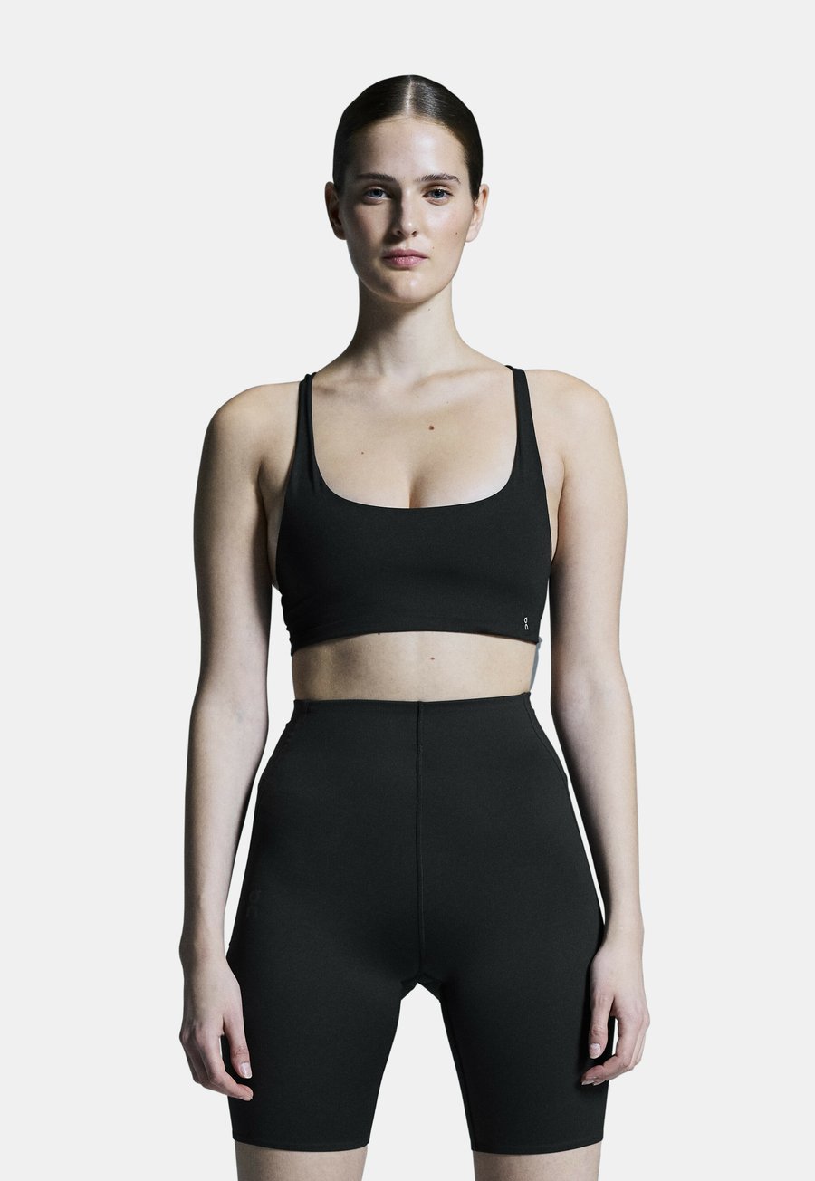 Бюстгальтер On STUDIO , Black
Бюстгальтер On STUDIO , Black