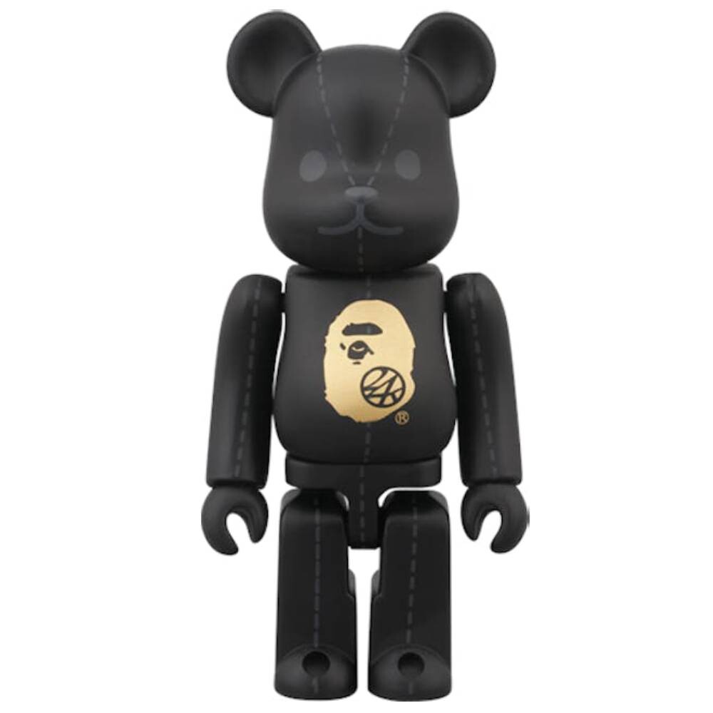 Фигурка виниловая Bearbrick x BAPE x 24karats 100%, черный
Фигурка виниловая Bearbrick x BAPE x 24karats 100%, черный