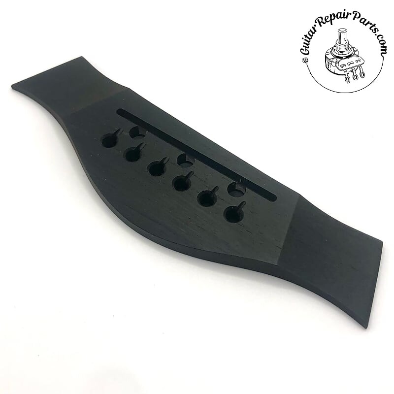 Taylor 83016 Бридж для акустической гитары с креплением ES2 - черное дерево 83016 6 string Bridge w/ ES2 Holes
Taylor 83016 Бридж для акустической гитары с креплением ES2 - черное дерево 83016 6 string Bridge w/ ES2 Holes