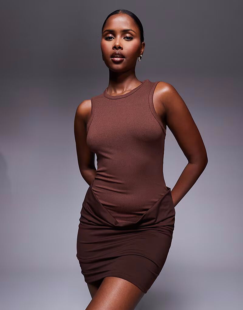 Мини-платье без рукавов, в рубчик, с облегающей юбкой шоколадного цвета Asos Design
Мини-платье без рукавов, в рубчик, с облегающей юбкой шоколадного цвета Asos Design