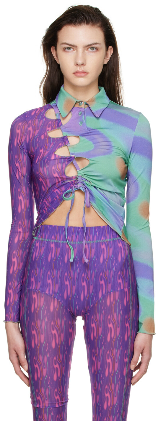 Синяя рубашка с вырезом AVAVAV
Синяя рубашка с вырезом AVAVAV