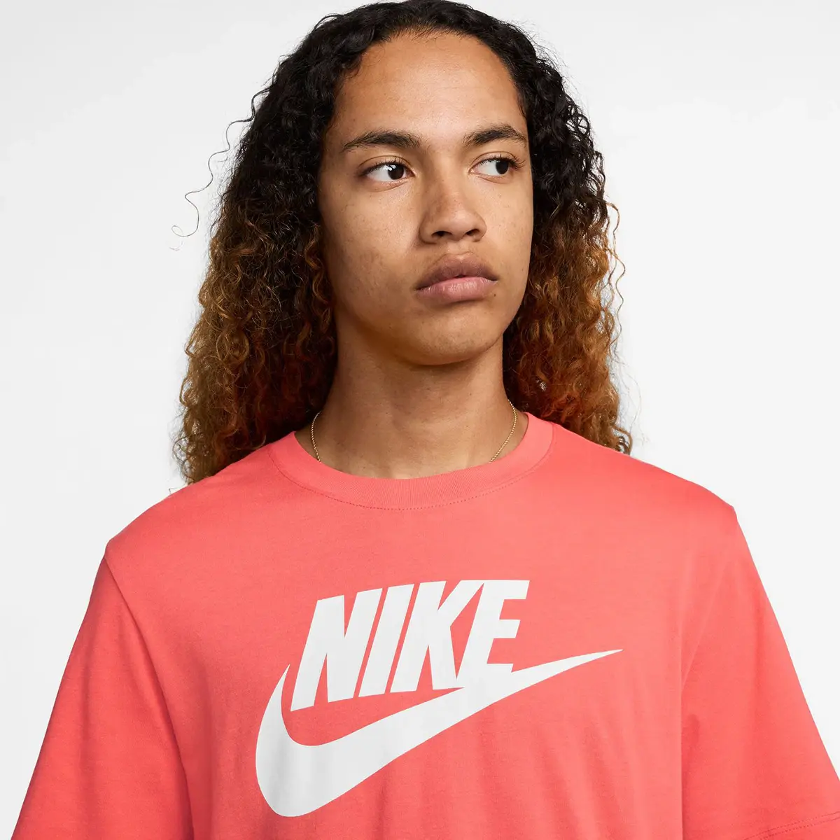 Футболка мужская Sportswear Nike, оранжевый
Футболка мужская Sportswear Nike, оранжевый