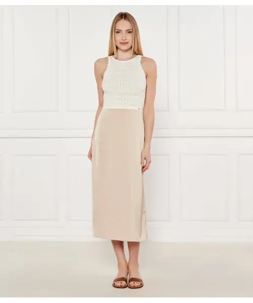 Платье c_fawrence Boss Orange, бежевый
Платье c_fawrence Boss Orange, бежевый