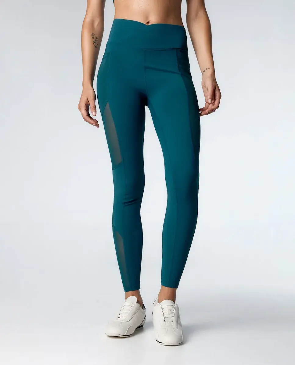 Женские спортивные леггинсы с перекрестной талией и высокой поддержкой Black Limba, зеленый
Женские спортивные леггинсы с перекрестной талией и высокой поддержкой Black Limba, зеленый