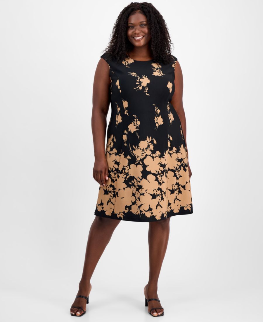 Платье больших размеров с цветочным принтом, приталенного силуэта и расклешенной юбки Connected, B/g
Платье больших размеров с цветочным принтом, приталенного силуэта и расклешенной юбки Connected, B/g