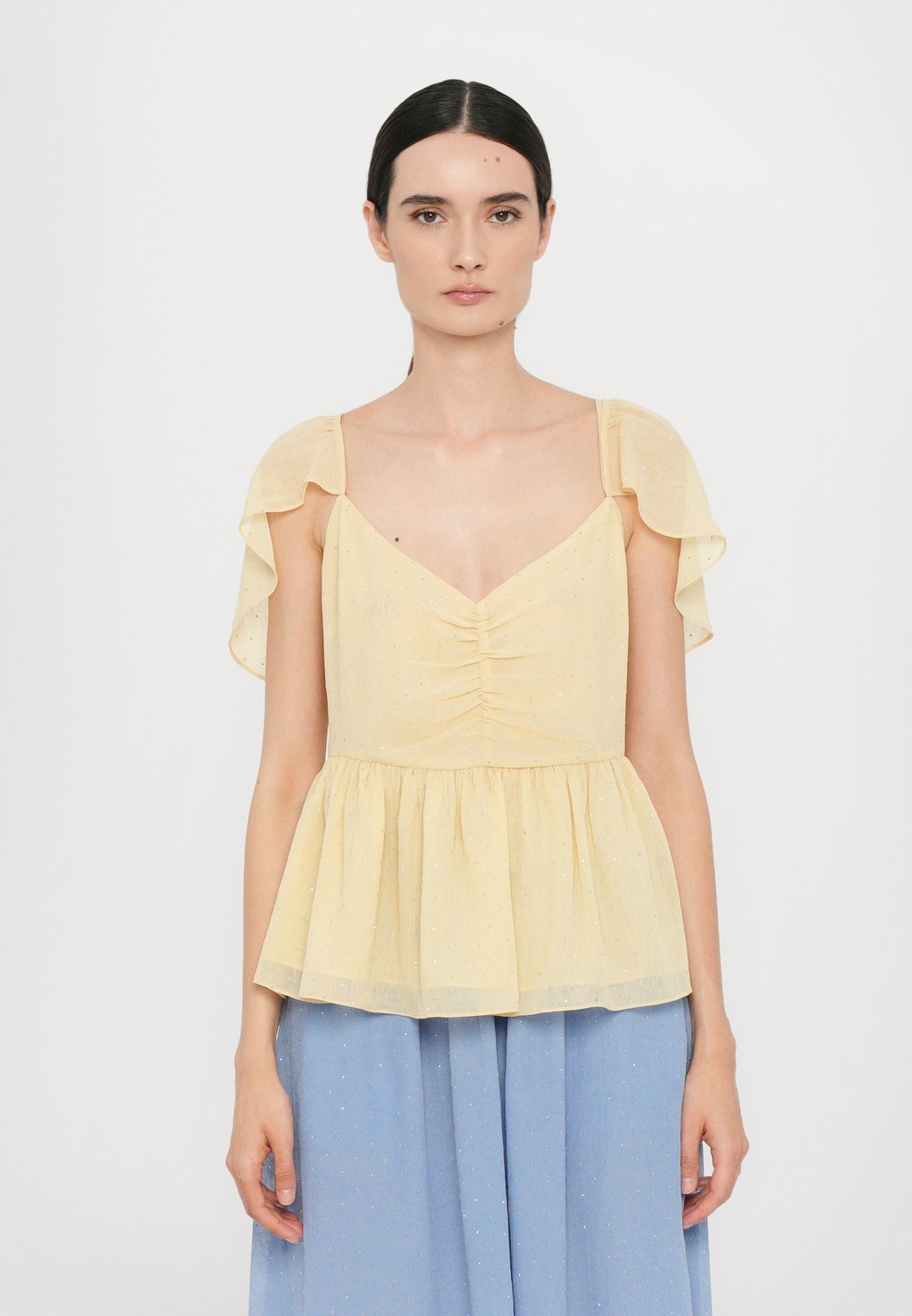 Топ ALISSA - Blouse Hofmann Copenhagen, светло-желтый
Топ ALISSA - Blouse Hofmann Copenhagen, светло-желтый