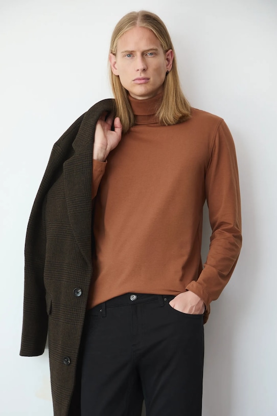 Лонгслив Medicine, коричневый
Лонгслив Medicine, коричневый