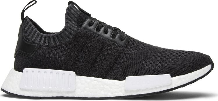 Кроссовки Adidas A Ma Maniere x Invincible x NMD_R1 Primeknit 'Core Black', черный
Кроссовки Adidas A Ma Maniere x Invincible x NMD_R1 Primeknit 'Core Black', черный