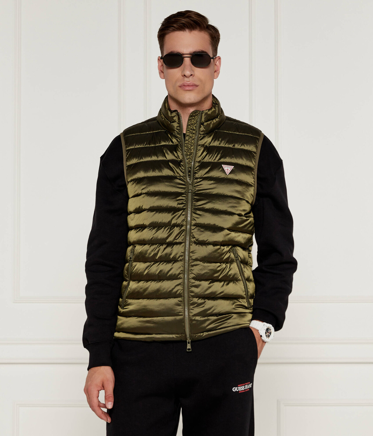 Куртка Guess Jeans Regular Fit, цвет cachi
Куртка Guess Jeans Regular Fit, цвет cachi