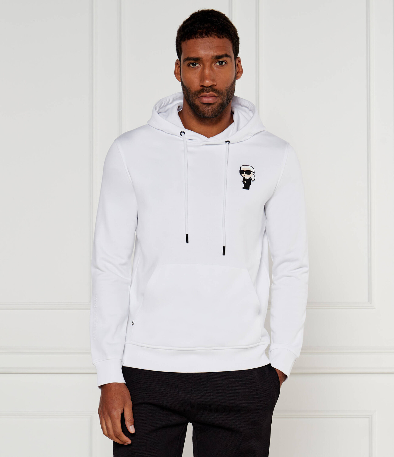 Толстовка Karl Lagerfeld Regular Fit, белый
Толстовка Karl Lagerfeld Regular Fit, белый