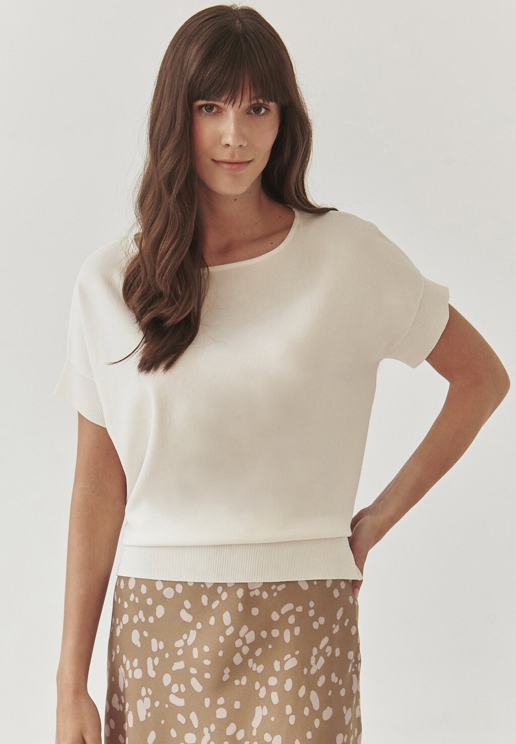 Базовая футболка SIMON TATUUM, кремовый
Базовая футболка SIMON TATUUM, кремовый