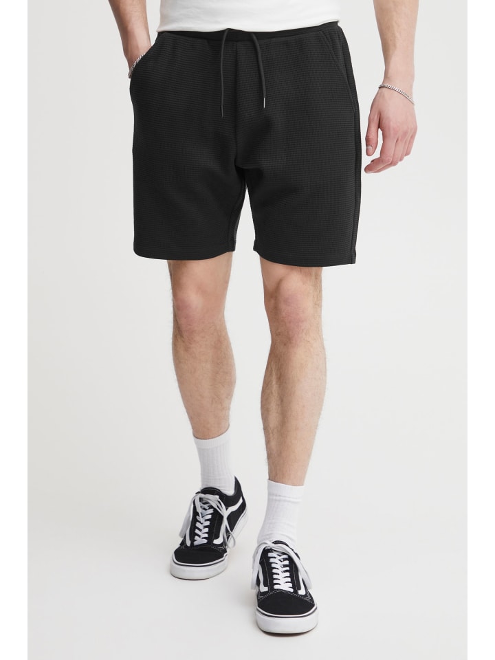 Тканевые шорты BLEND, цвет nachtschwarz
Тканевые шорты BLEND, цвет nachtschwarz