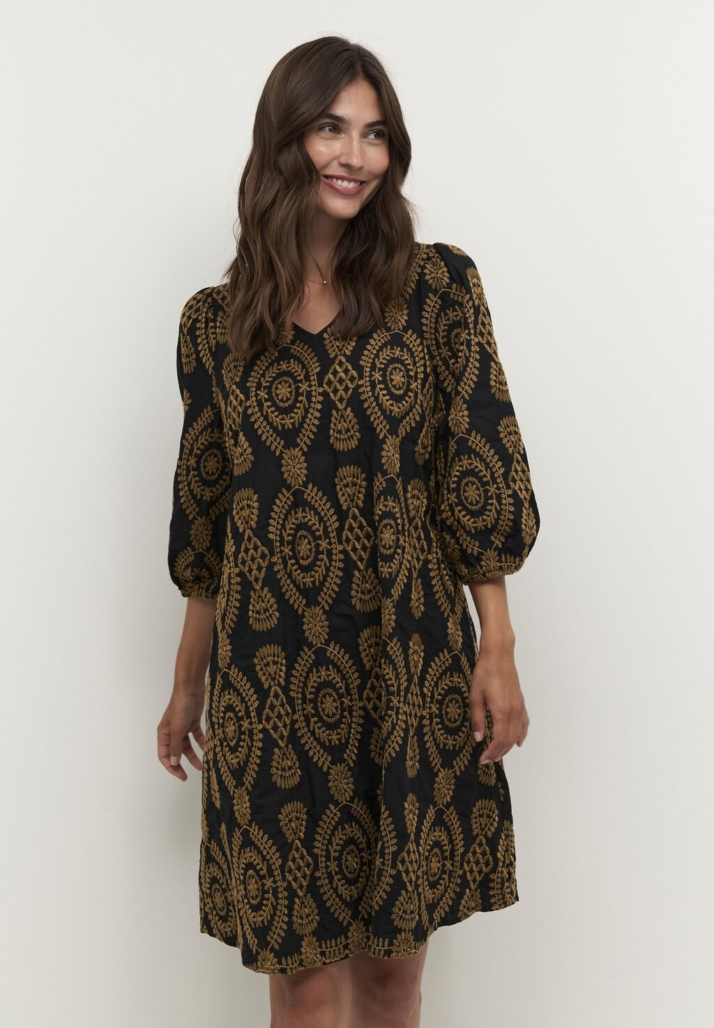 Летнее платье Culture, черный
Летнее платье Culture, черный