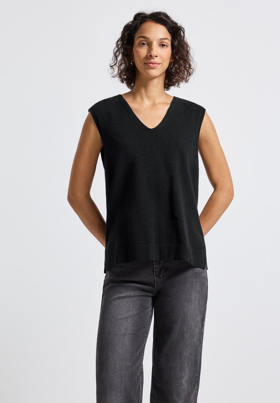 Джемпер Street One ÄRMELLOSER V-NECK, Schwarz/Black
Джемпер Street One ÄRMELLOSER V-NECK, Schwarz/Black