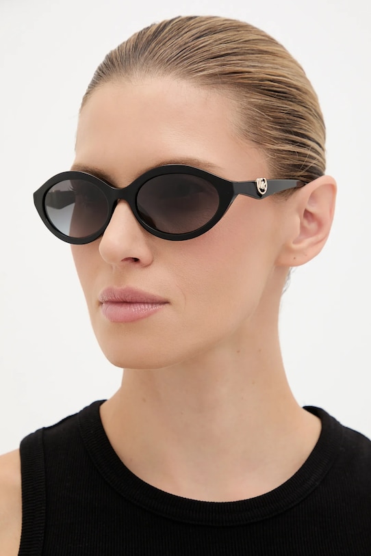 Солнцезащитные очки Michael Kors, черный
Солнцезащитные очки Michael Kors, черный