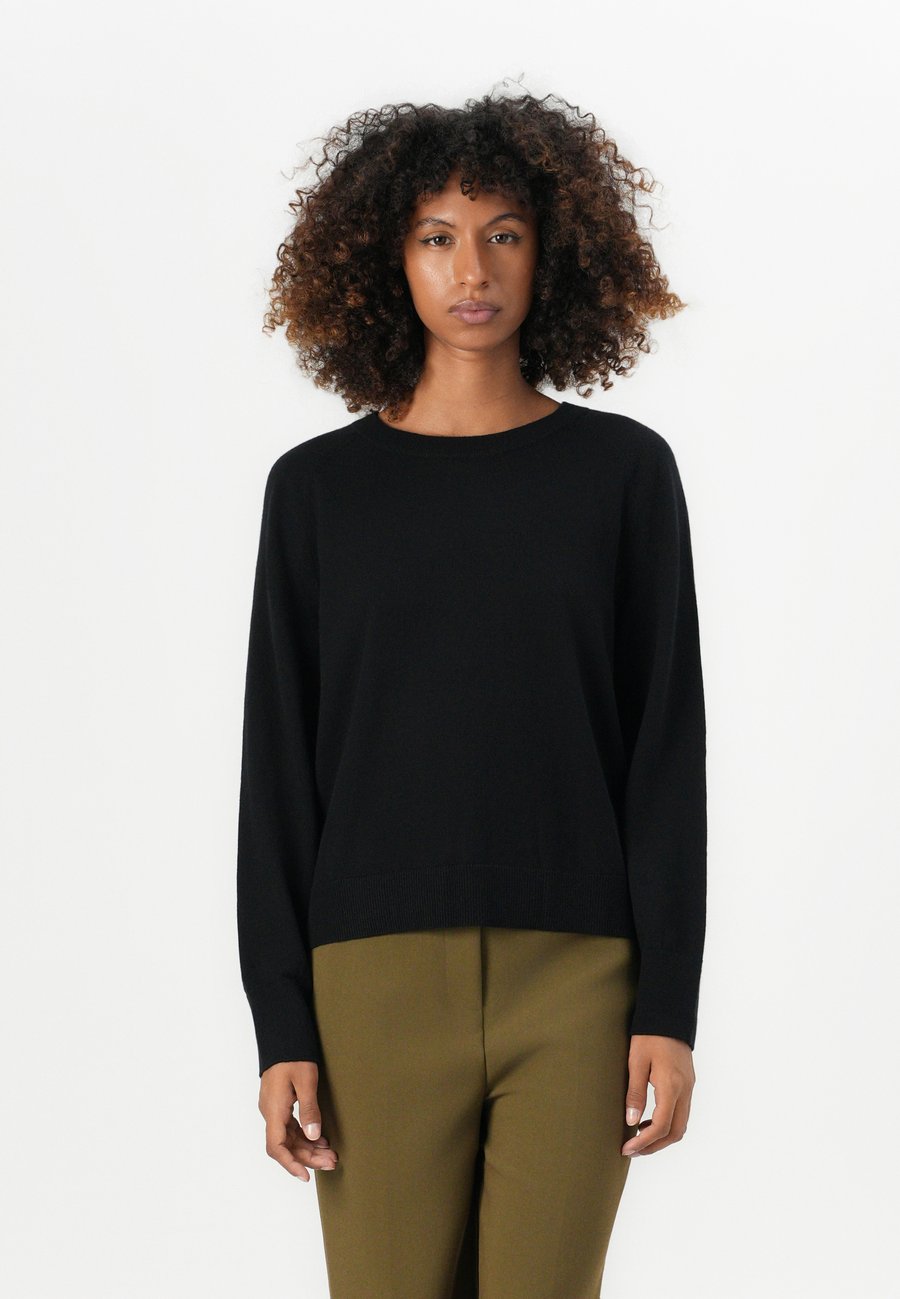 Джемпер Marc O'Polo DENIM PULLOVER LONG SLEEVE, Black
Джемпер Marc O'Polo DENIM PULLOVER LONG SLEEVE, Black