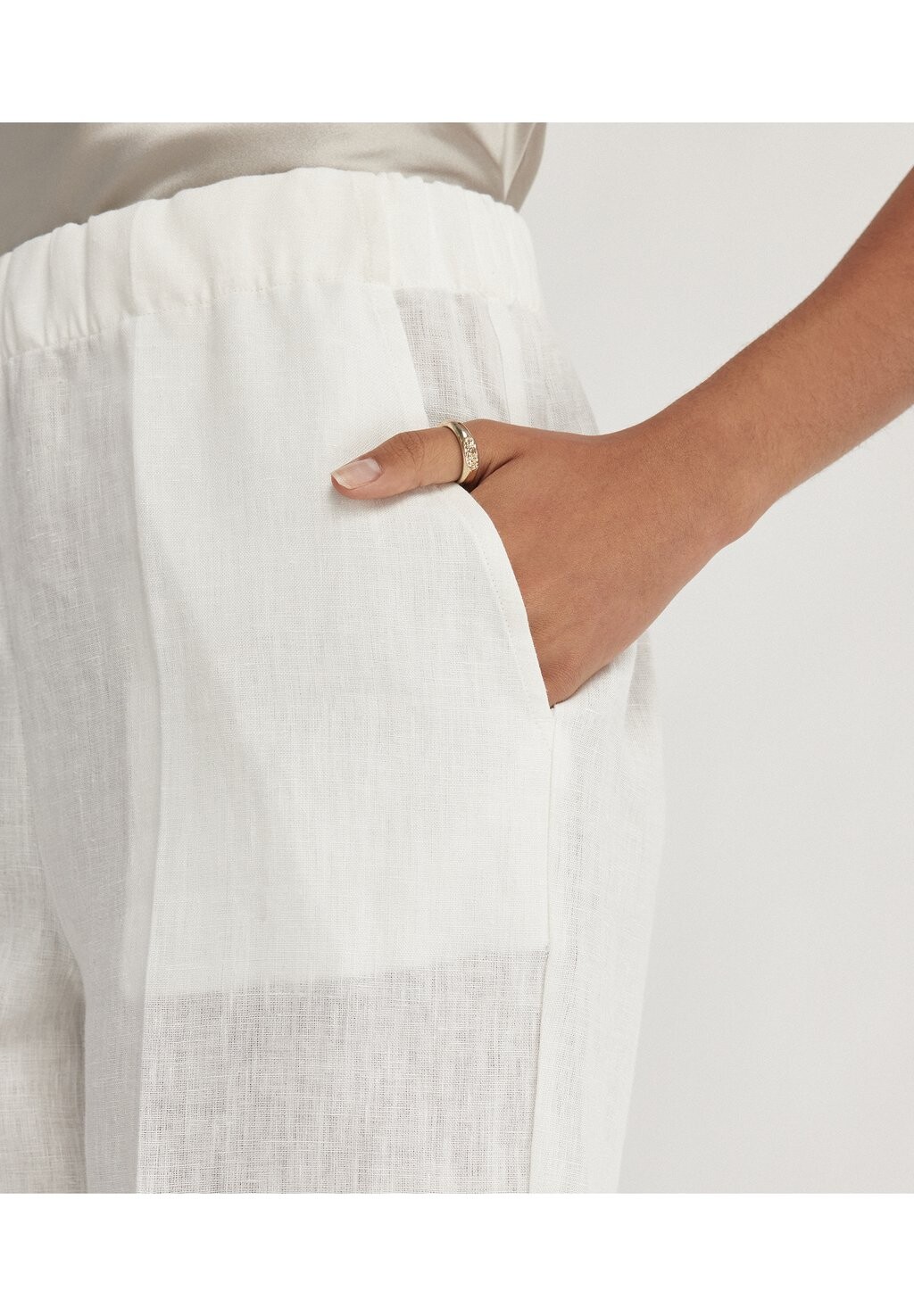 Брюки CIGARETTE Falconeri, белый
Брюки CIGARETTE Falconeri, белый