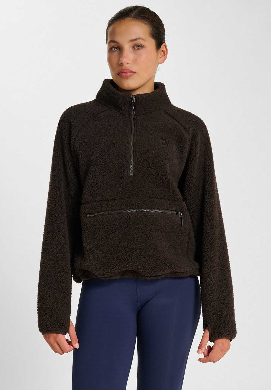 Джемпер Hummel PULSE , After Dark/Dark Green
Джемпер Hummel PULSE , After Dark/Dark Green