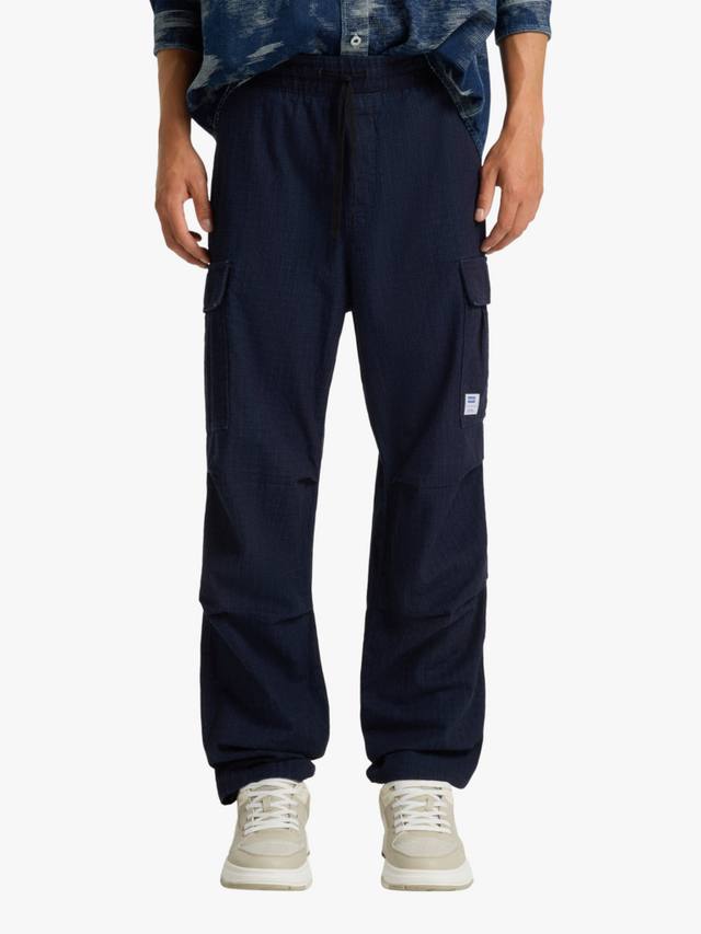 HUGO Relaxed Fit карго-брюки HUGO BOSS, Navy
HUGO Relaxed Fit карго-брюки HUGO BOSS, Navy