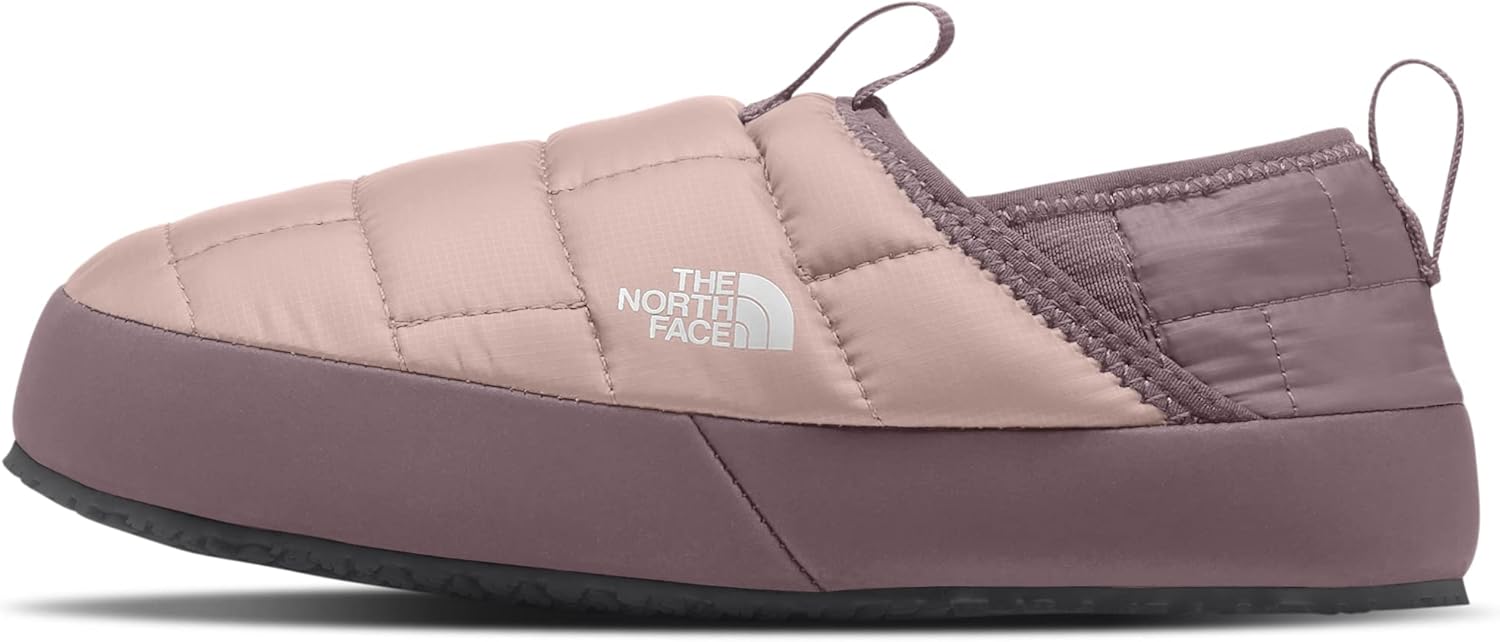 Детские утепленные кроссовки North Face Thermoball Insulated Traction Mule II The North Face, розовый/бежевый
Детские утепленные кроссовки North Face Thermoball Insulated Traction Mule II The North Face, розовый/бежевый