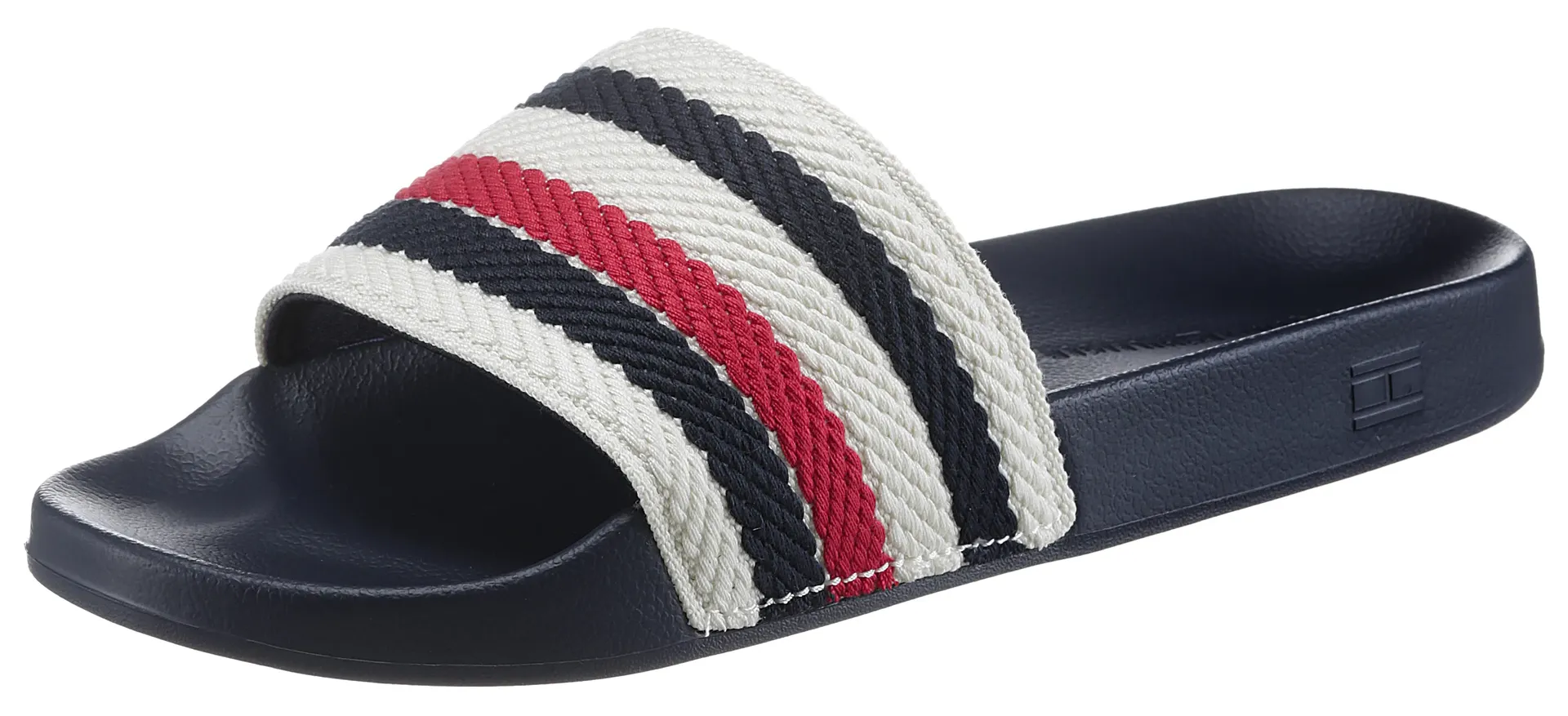 Туфли для купания Tommy Hilfiger "TOMMY ESSENTIAL POOL SLIDE", с полосатой повязкой, цвет Blau-Gestreift
Туфли для купания Tommy Hilfiger "TOMMY ESSENTIAL POOL SLIDE", с полосатой повязкой, цвет Blau-Gestreift