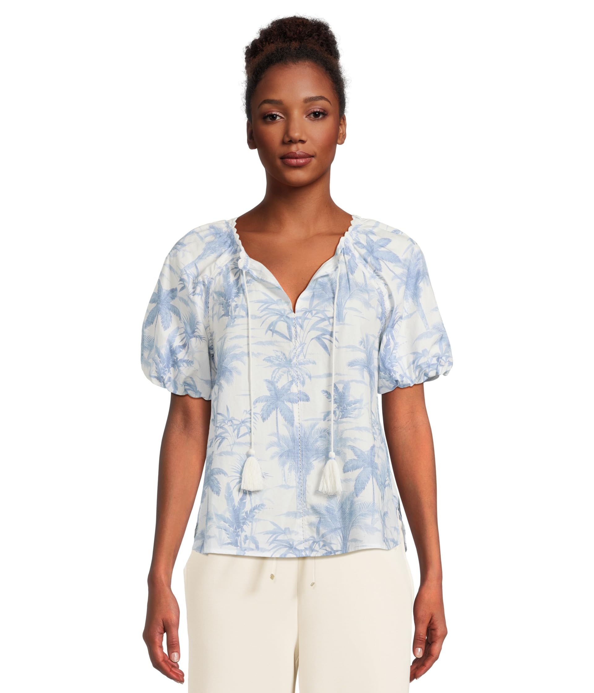 Топ Tommy Bahama Fortuna Fronds Poplin Short, цвет Vanilla Ice
Топ Tommy Bahama Fortuna Fronds Poplin Short, цвет Vanilla Ice