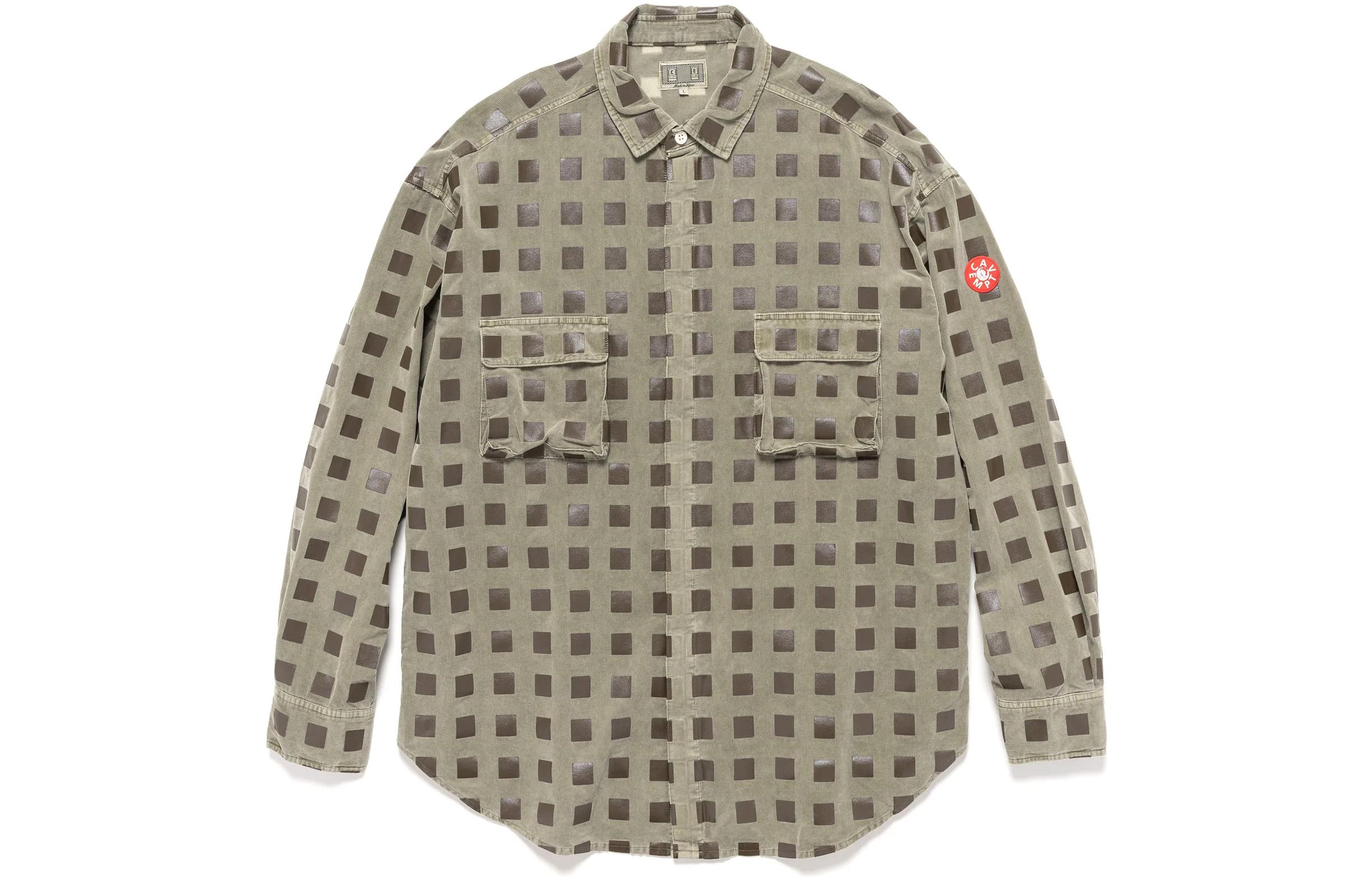 Cav Empt Мужская рубашка цвета хаки
Cav Empt Мужская рубашка цвета хаки