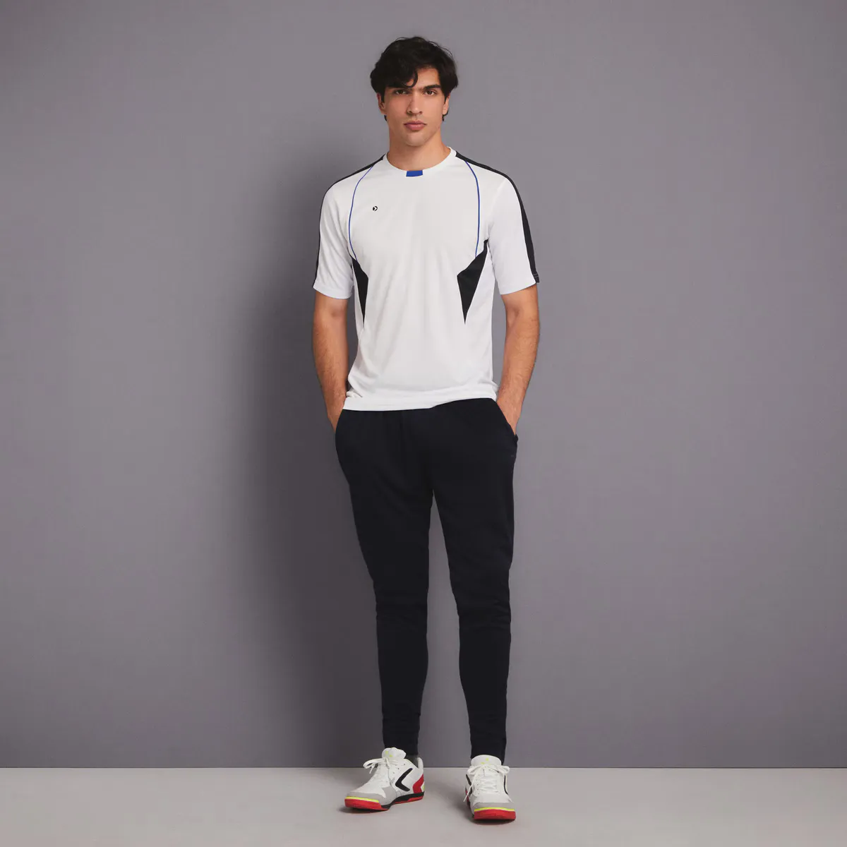 Мужские длинные футбольные штаны Boomerang, тёмно-синий
Мужские длинные футбольные штаны Boomerang, тёмно-синий