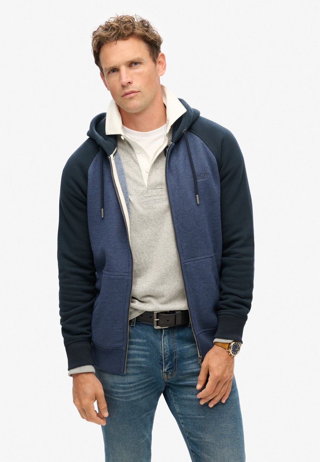 Толстовка на молнии ESSENTIAL BASEBALL Superdry, синий
Толстовка на молнии ESSENTIAL BASEBALL Superdry, синий