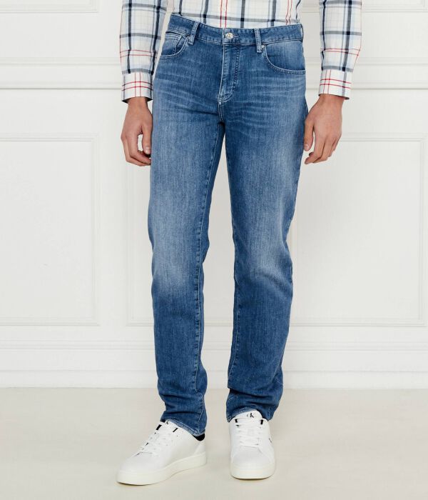 Джинсы мужские Armani Exchange с высокой талией, синий
Джинсы мужские Armani Exchange с высокой талией, синий