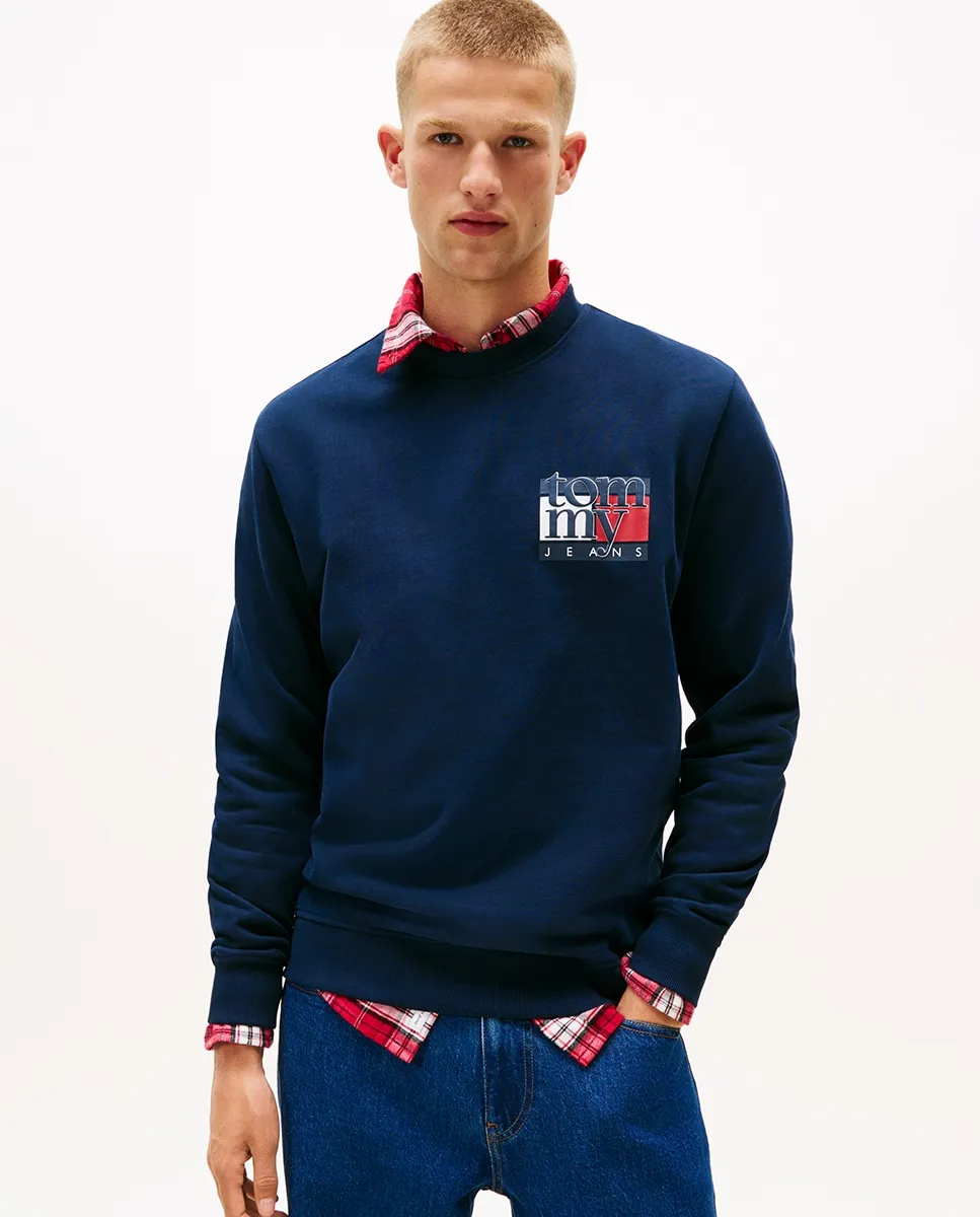 Мужская толстовка свободного кроя с круглым вырезом Tommy Jeans, темно-синий
Мужская толстовка свободного кроя с круглым вырезом Tommy Jeans, темно-синий