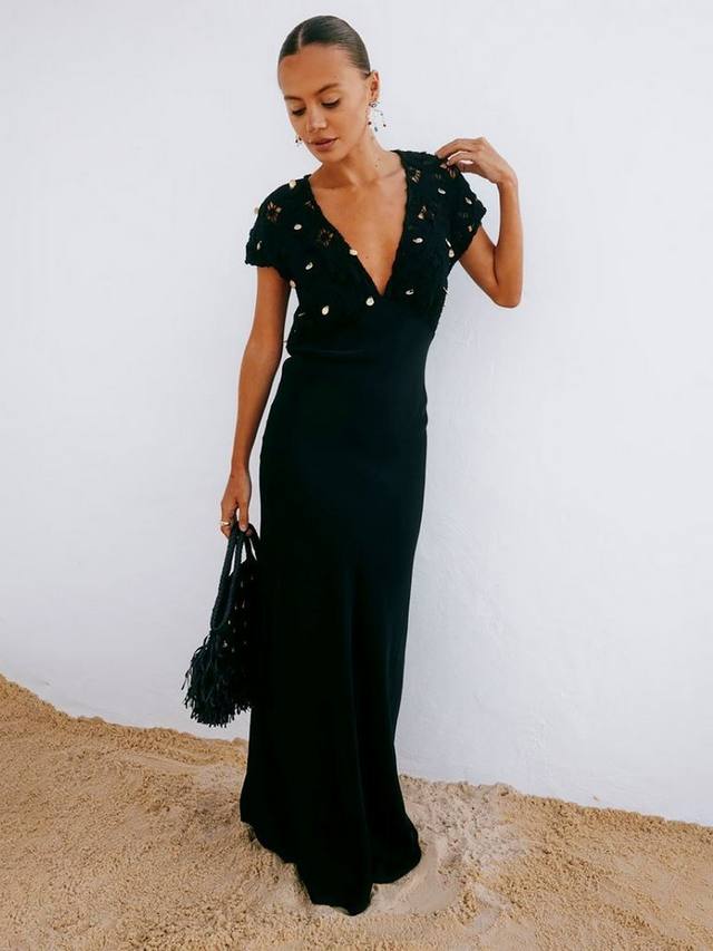 Топ Shell из трикотажа крючком Never Fully Dressed, Black
Топ Shell из трикотажа крючком Never Fully Dressed, Black