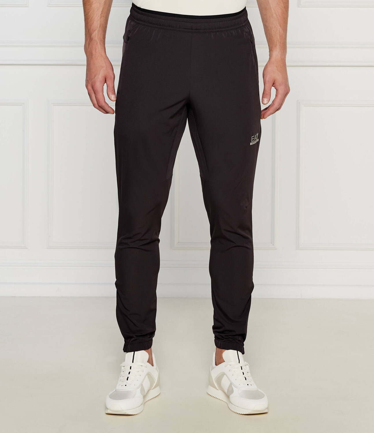 Спортивные брюки EA7 Regular Fit, черный
Спортивные брюки EA7 Regular Fit, черный