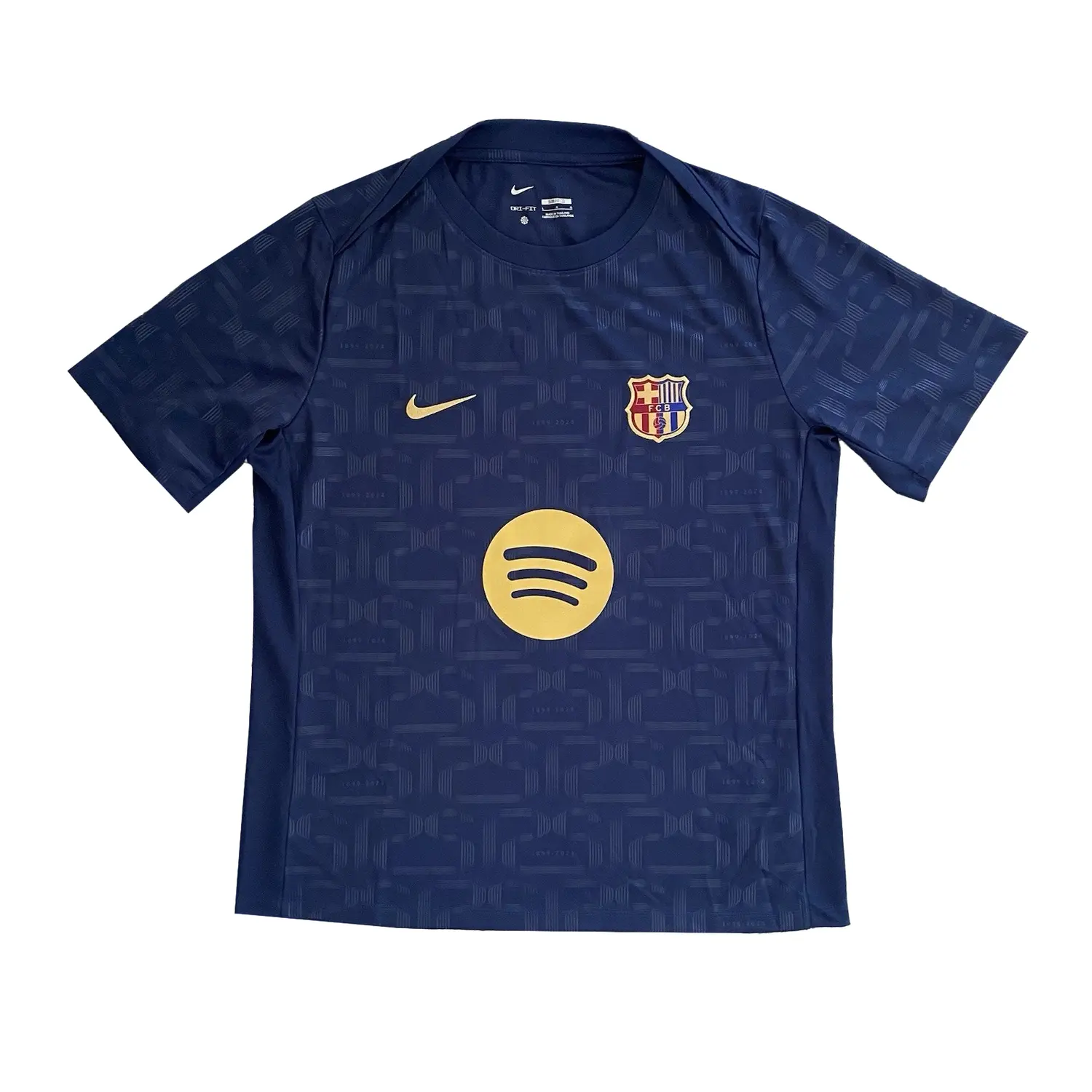 Футболка FC Barcelona Academy Pre Match для мужчин Nike, синий
Футболка FC Barcelona Academy Pre Match для мужчин Nike, синий