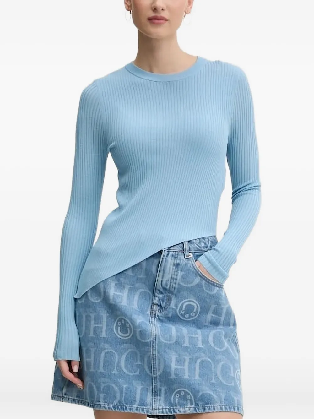 Асимметричный свитер в рубчик HUGO, синий
Асимметричный свитер в рубчик HUGO, синий