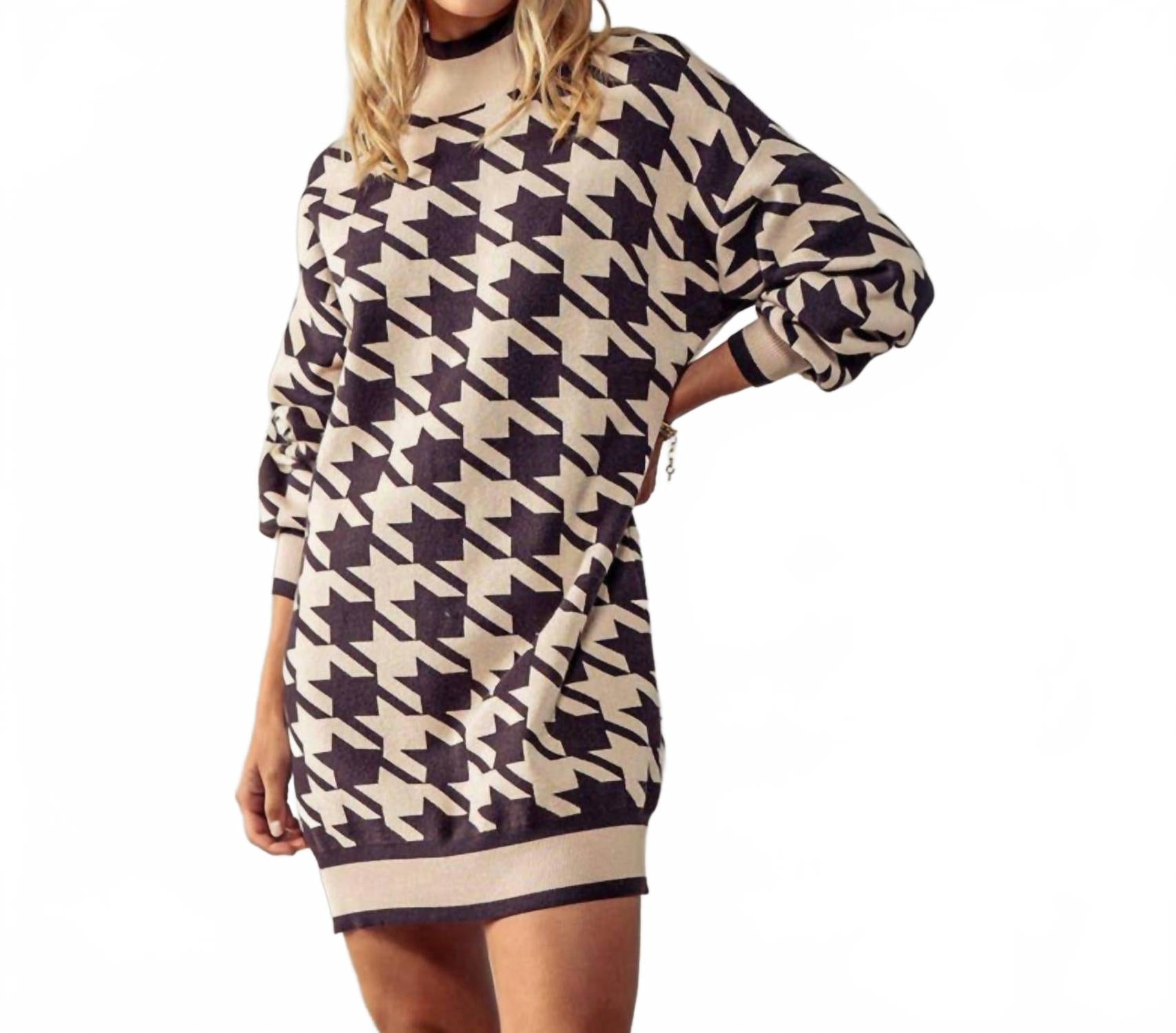 Хайд Парк мини-платье-свитер в коричневом мульти Urban Daizy
Хайд Парк мини-платье-свитер в коричневом мульти Urban Daizy