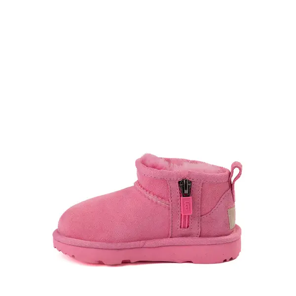 Ботинки UGG Classic Ultra Mini Boot, цвет Sachet Pink
Ботинки UGG Classic Ultra Mini Boot, цвет Sachet Pink