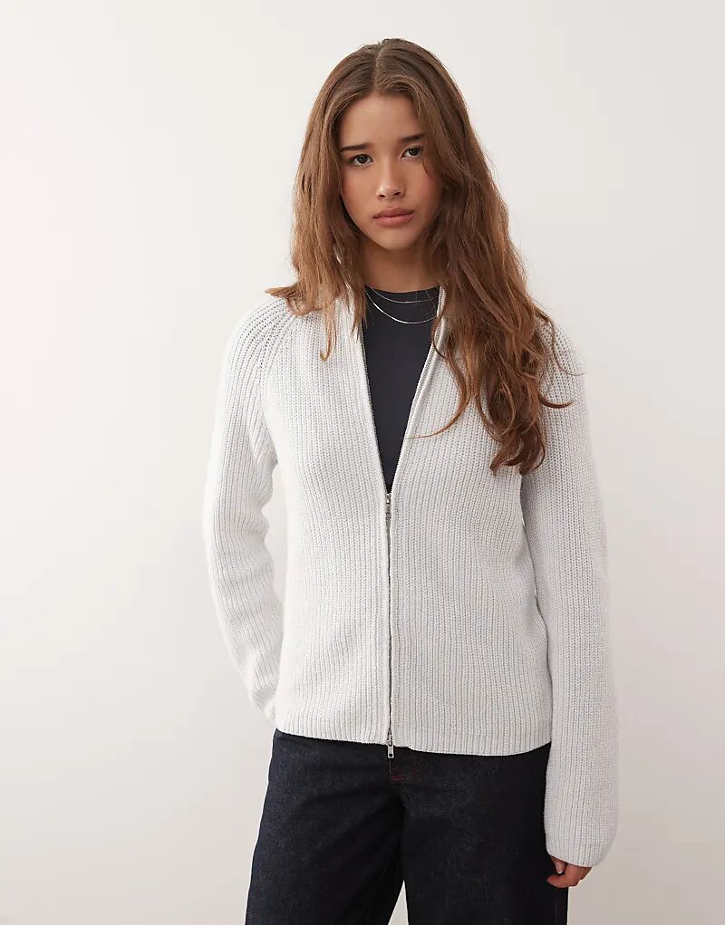 Кардиган Monki с двусторонней молнией в рубчик, нежно-серого цвета
Кардиган Monki с двусторонней молнией в рубчик, нежно-серого цвета