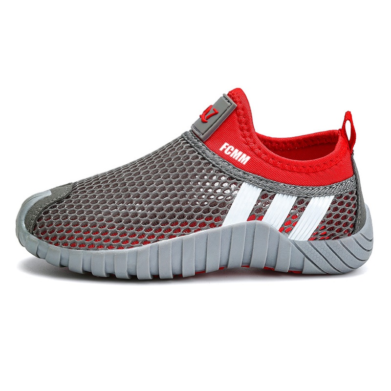 Нескользящие и дышащие низкие повседневные кроссовки для детей FCMM, серый/красный
Нескользящие и дышащие низкие повседневные кроссовки для детей FCMM, серый/красный