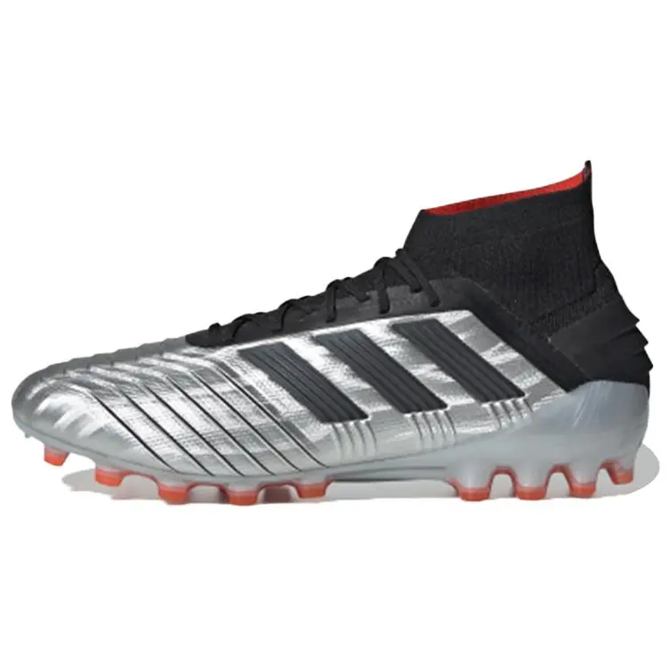 Футбольные бутсы Predator 19.1 мужские, среднего размера, серебристо-черные Adidas
Футбольные бутсы Predator 19.1 мужские, среднего размера, серебристо-черные Adidas