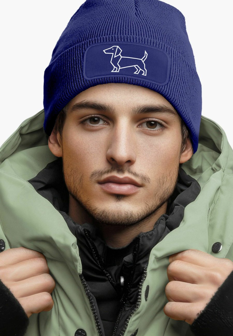 Шапка MoonWorks Beanie, Blau/Mottled Dark Red
Шапка MoonWorks Beanie, Blau/Mottled Dark Red
