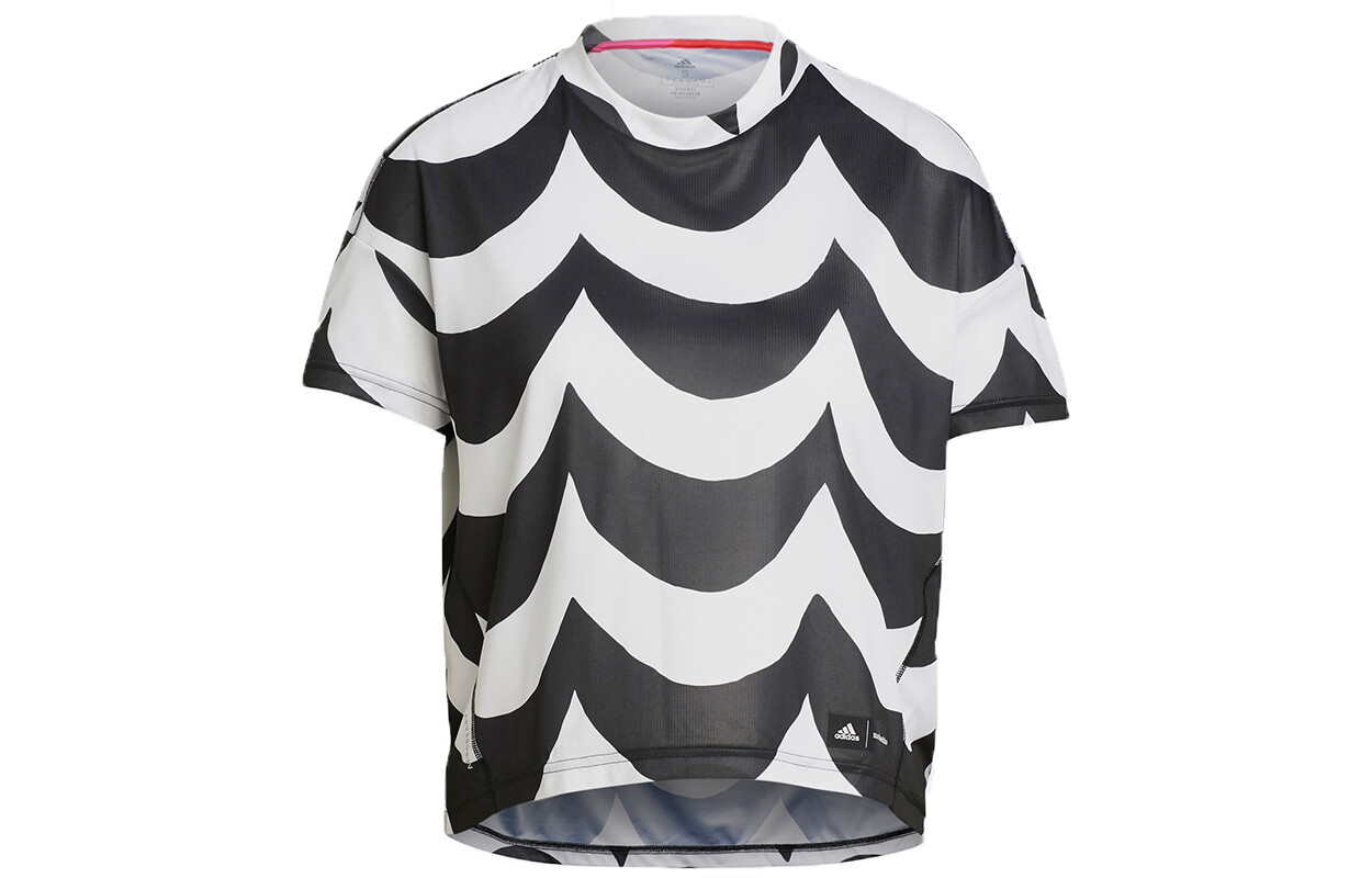 Футболка женская черная Adidas
Футболка женская черная Adidas