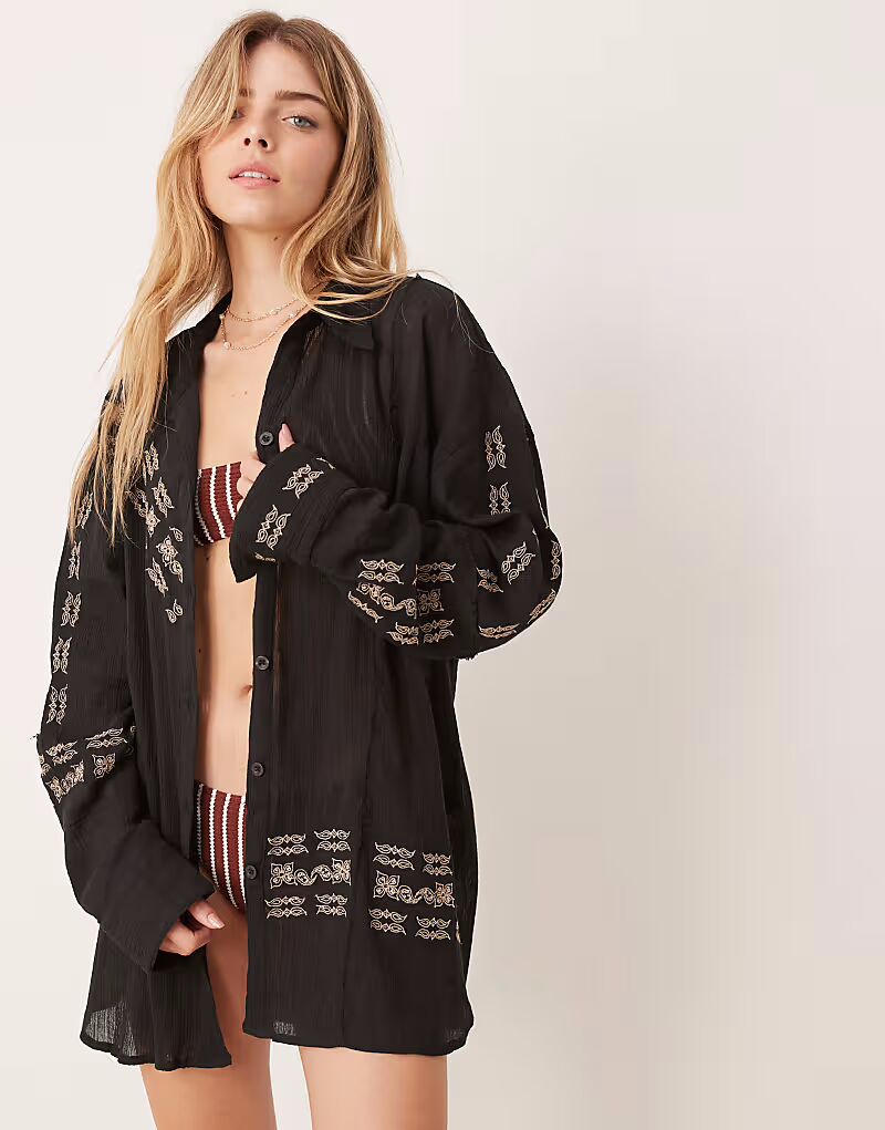 Пляжная рубашка Billie из жатого материала ASOS DESIGN с вышитым принтом в виде банданы
Пляжная рубашка Billie из жатого материала ASOS DESIGN с вышитым принтом в виде банданы