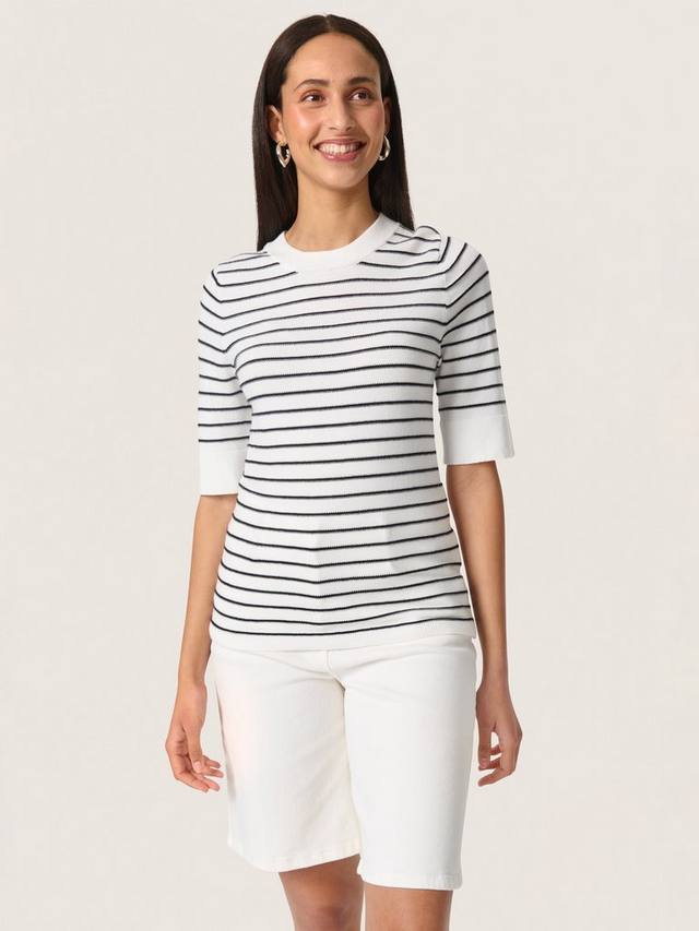 Свитер Spina в полоску Soaked In Luxury, Black/White
Свитер Spina в полоску Soaked In Luxury, Black/White