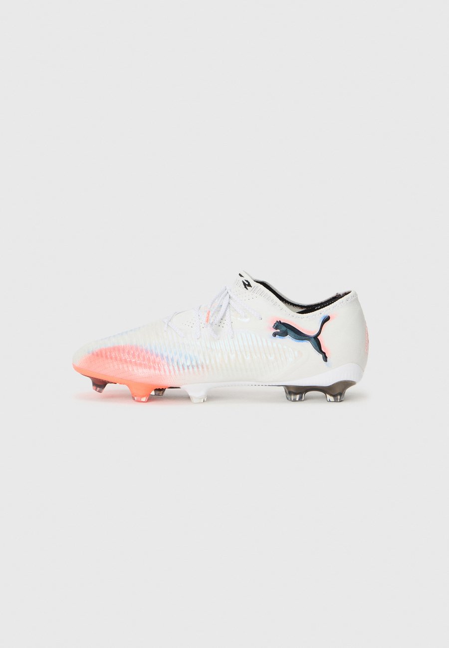 Кроссовки Puma FUTURE 8 ULTIMATE LOW, White/Black/Glowing Red/White
Кроссовки Puma FUTURE 8 ULTIMATE LOW, White/Black/Glowing Red/White